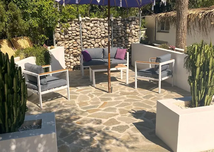 Casa Baliza, Adults Only